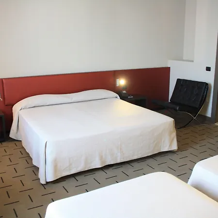 Continental Hotel 4*