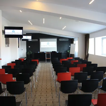 Continental 4* Cremona