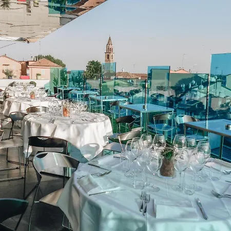 Continental Hotel 4*