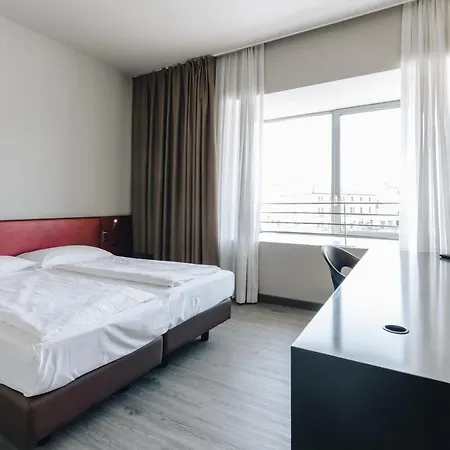 Continental Hotel
