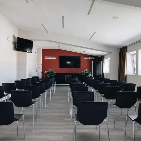 Continental 4* Cremona