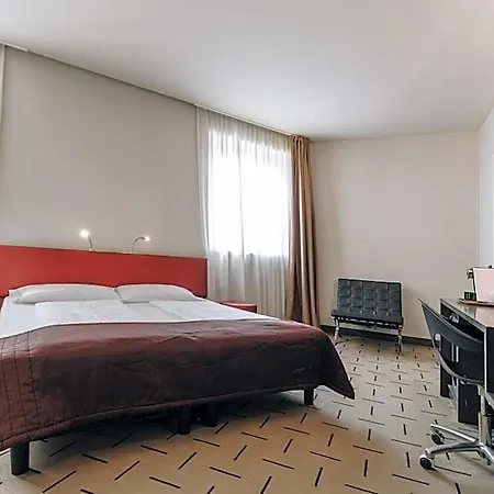 Continental Hotel