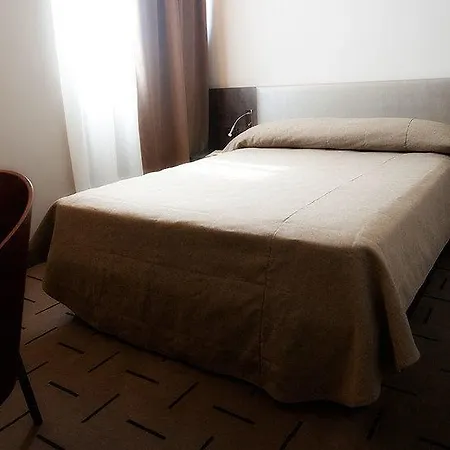 Continental 4* Cremona