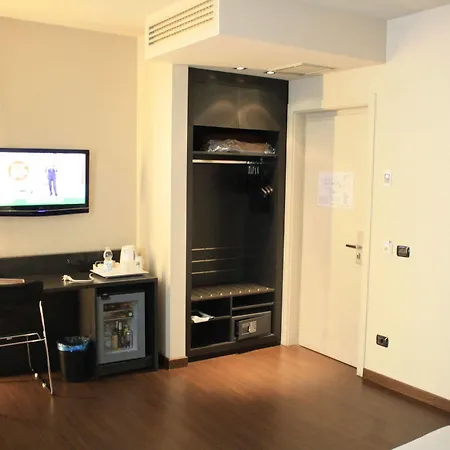 Continental 4* Cremona