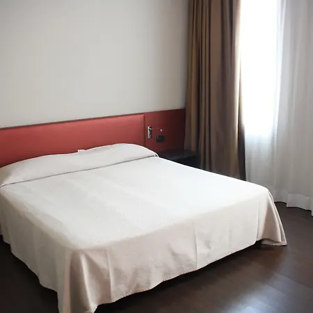 Hotel Continental 4*