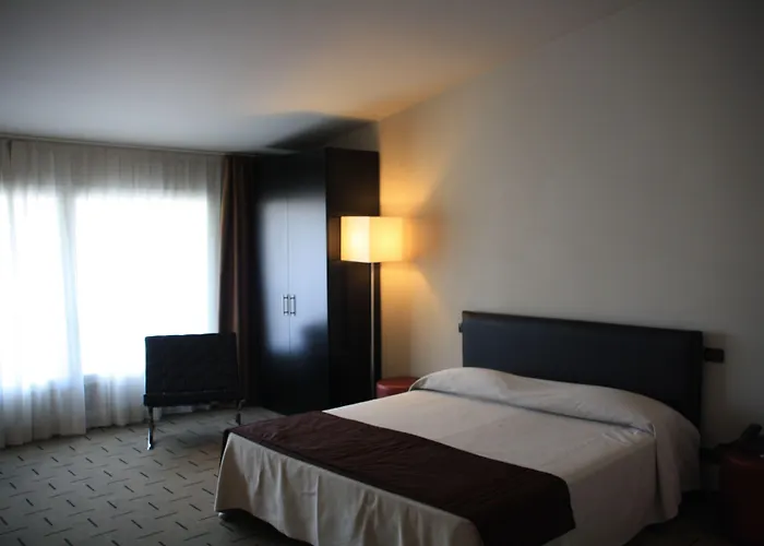 Continental Hotell 4*