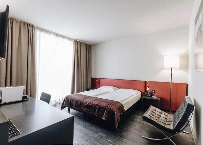 Continental Hotell 4*