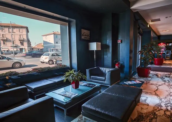 Hotell Continental 4*
